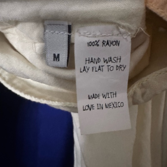 Jen's Pirate Booty Cream Tie-Front Blouse Medium - Picture 6 of 7